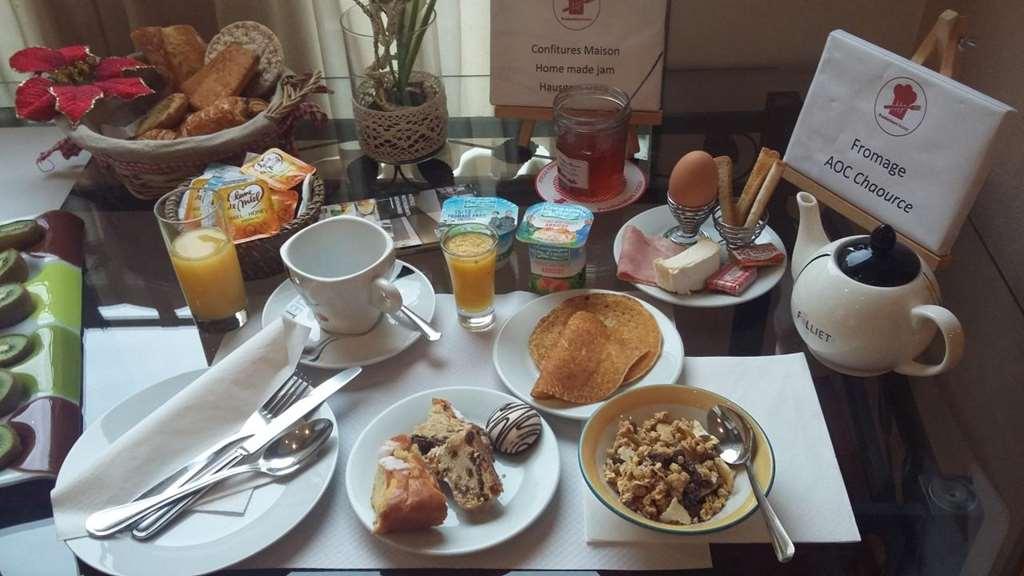 Brit Hotel Aux Sacres Reims, Centre Historique Ausstattung foto