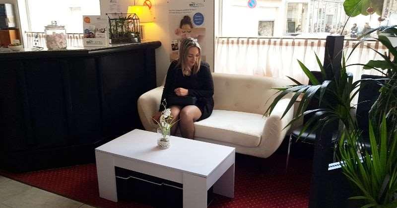 Brit Hotel Aux Sacres Reims, Centre Historique Interior foto